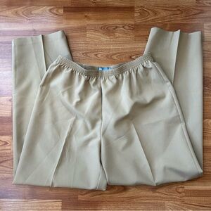 4/$15 Koret Beige pants